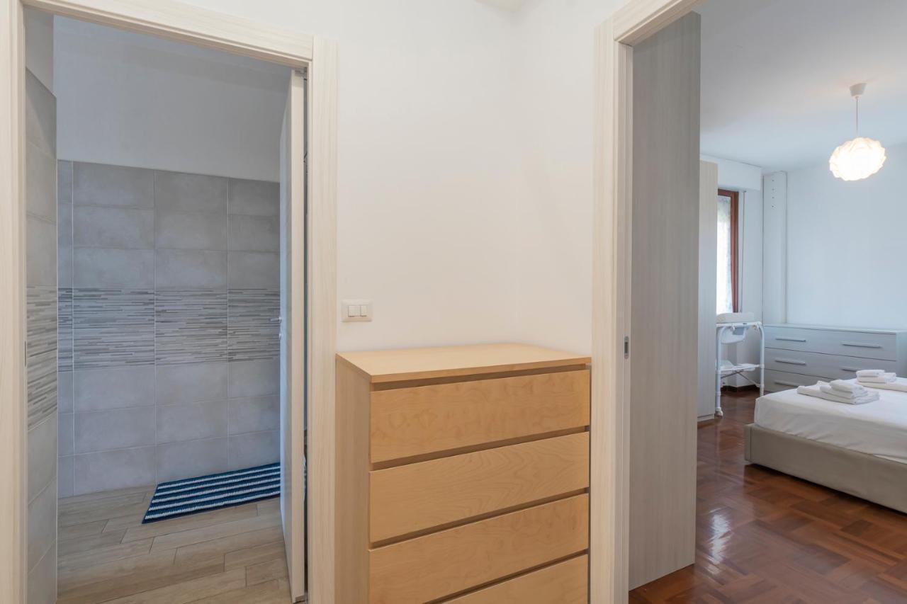 Big Apartment - Alcuino 7 Milánó Kültér fotó