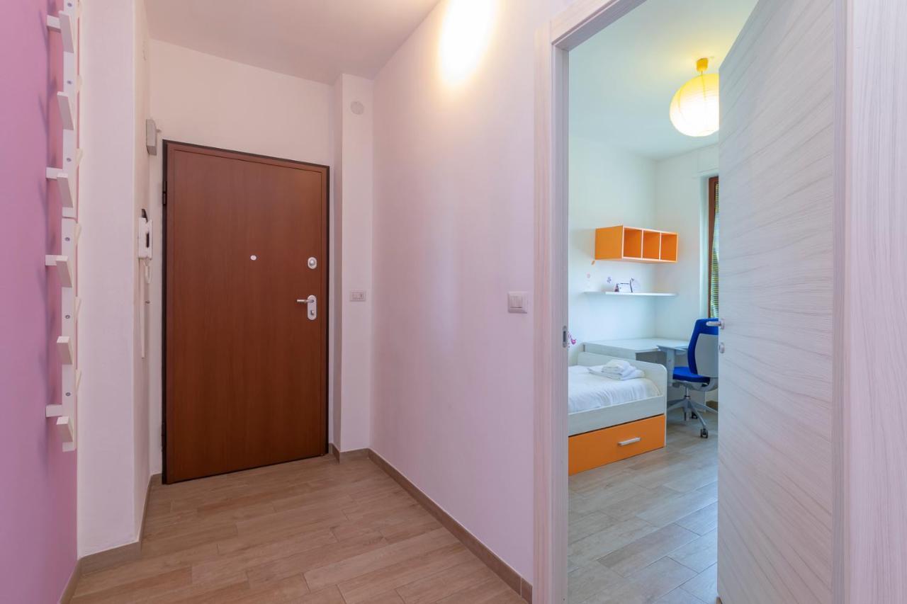 Big Apartment - Alcuino 7 Milánó Kültér fotó