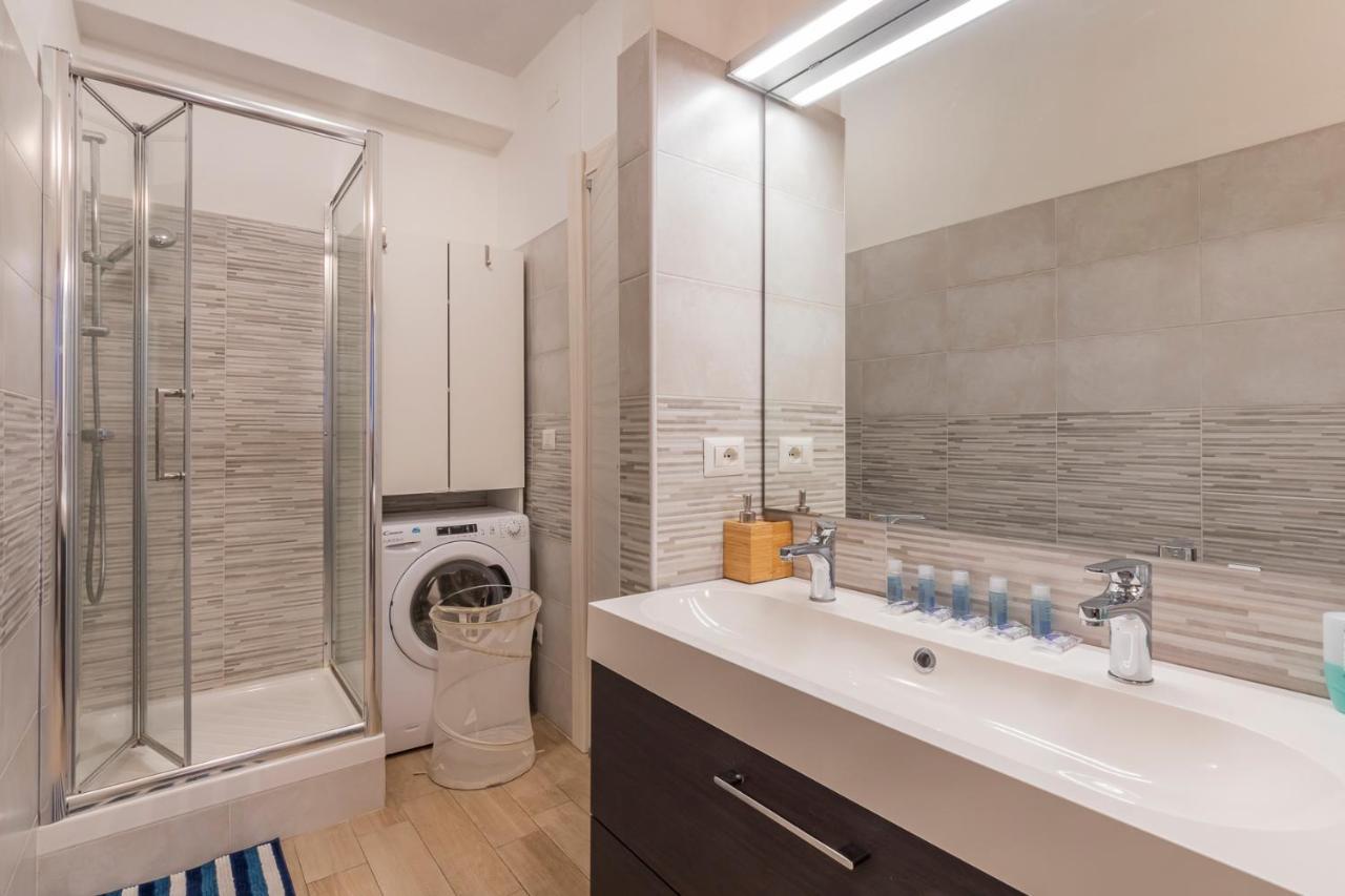 Big Apartment - Alcuino 7 Milánó Kültér fotó